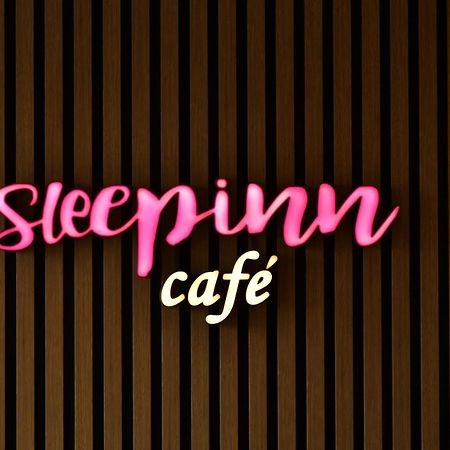 Sleepinn Gdansk Airport Экстерьер фото