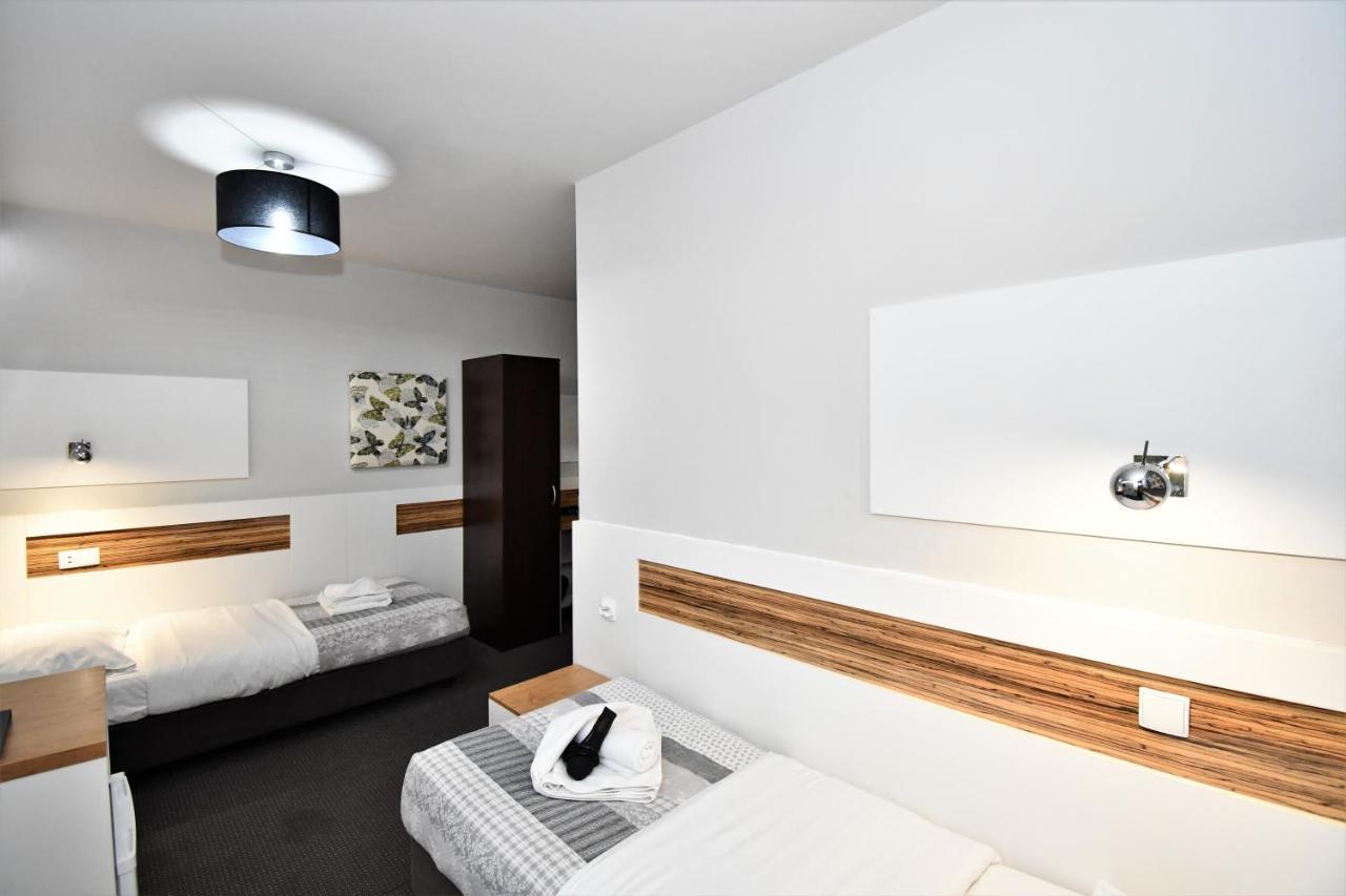 Sleepinn Gdansk Airport Экстерьер фото